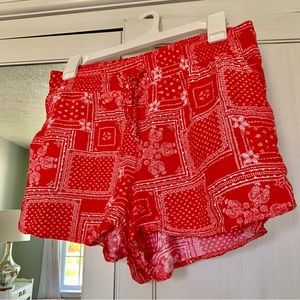 Flowy fabric shorts— Mossimo, red and white bandana print